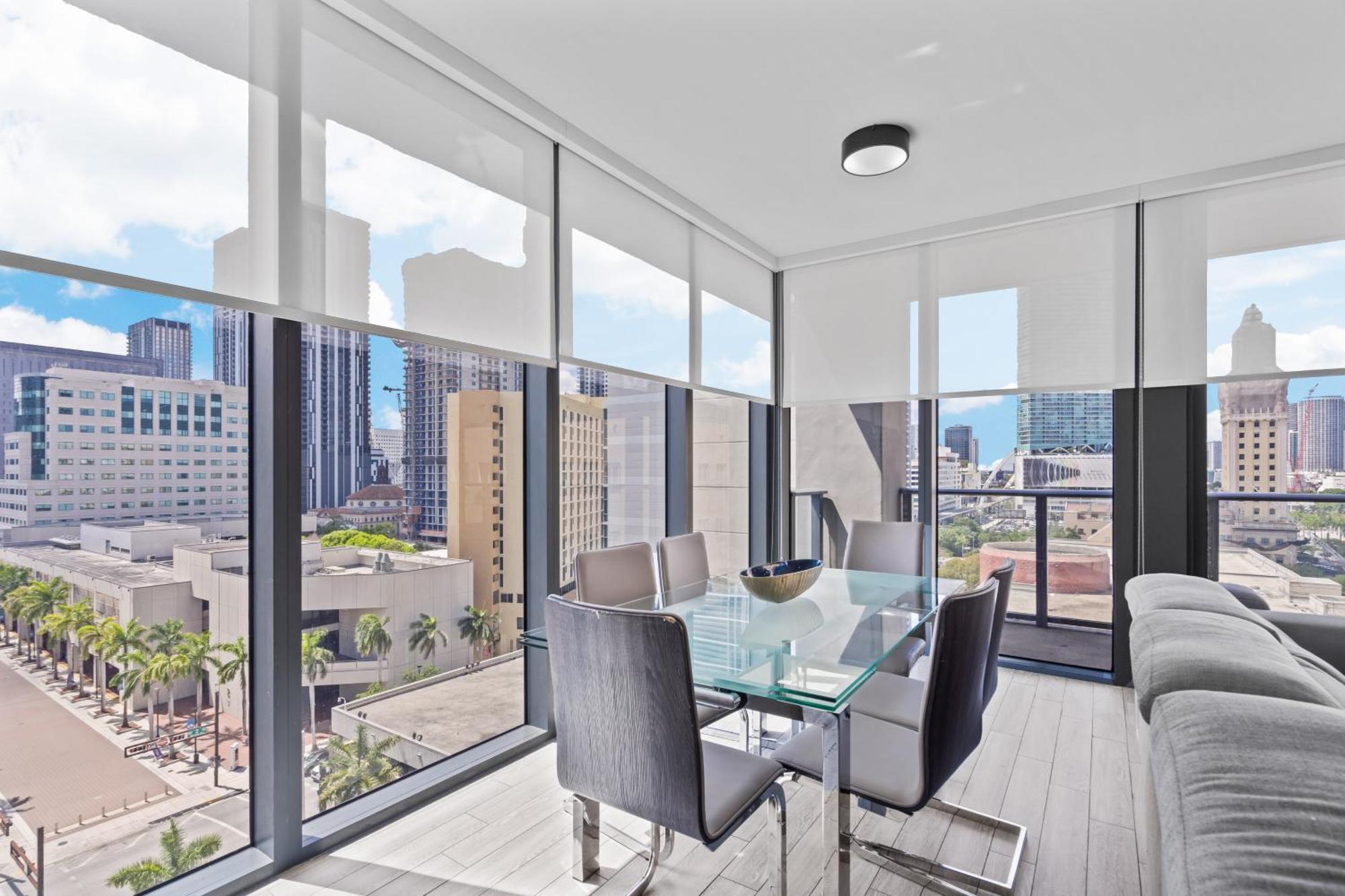 Majestic Unit In The Heart Of Downtown Miami