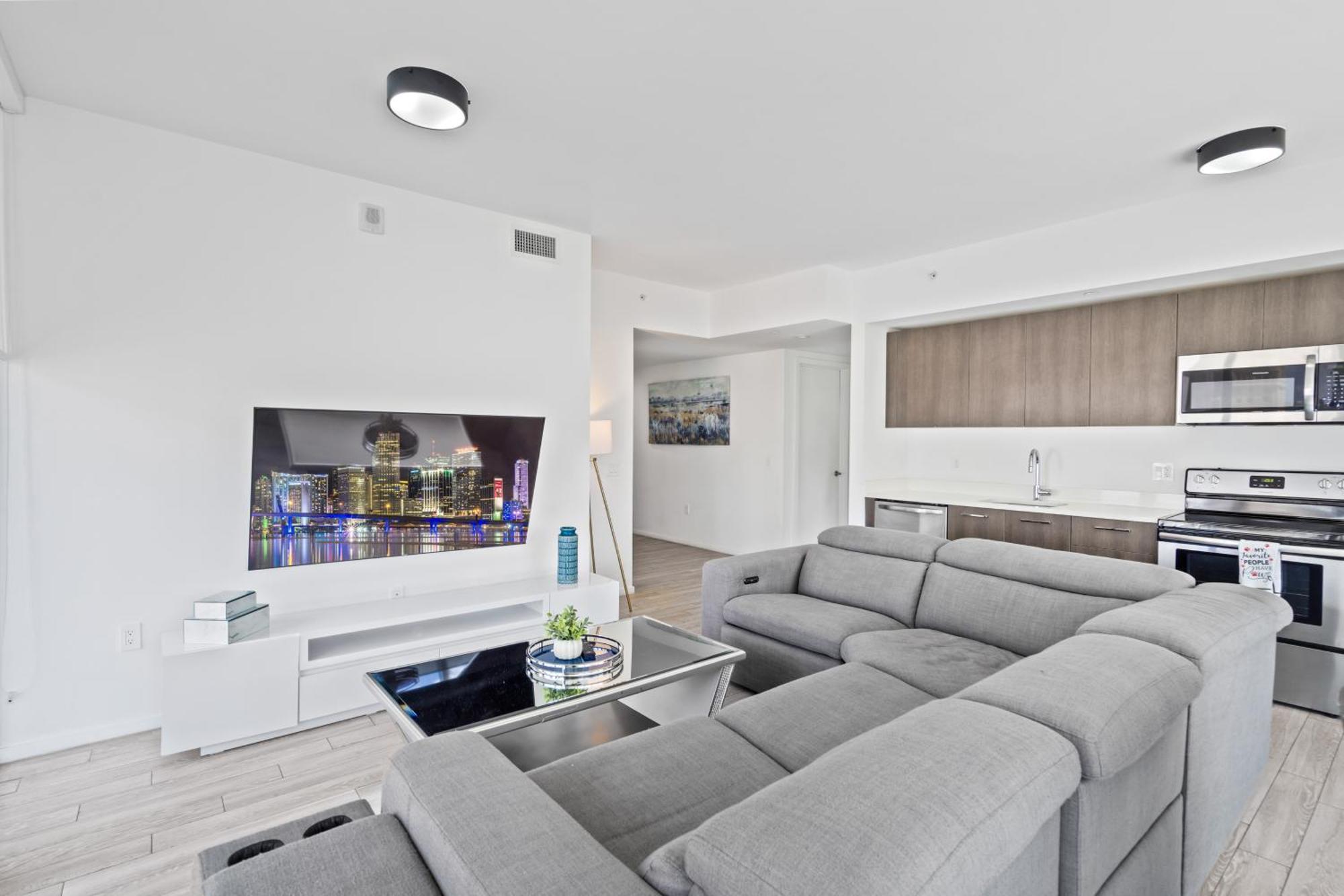 Majestic Unit In The Heart Of Downtown Apartment *